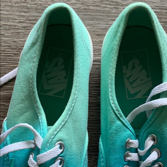 ALMOST NEW Ombré vans - Picture 10 of 10